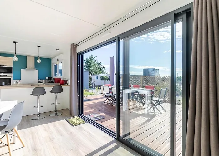 Climatisé Pour 6- Piscine Commune Chauffée Chalet